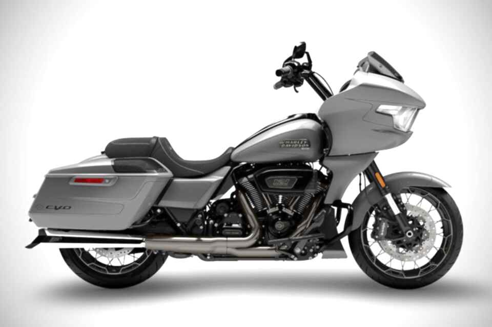CVO ROAD GLIDE EGZOZ  | 'MAVERICK' SLIP-ONS (2021-2025)
