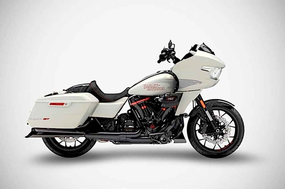 CVO ROAD GLIDE ST EGZOZ | 'MAVERICK' SLIP-ONS (21-25)