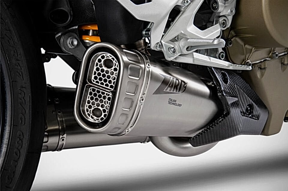 DUCATI STREETFIGHTER V4/V4S EGZOZ | SLIP-ON (20-22)